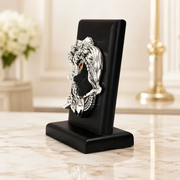 Silver_Plating_Wooden_Base_Resin_Idol_For_Home_Decor