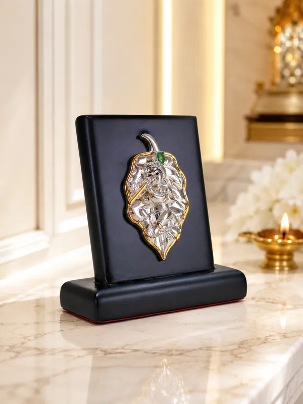 Gold_Silver_Plating_Wooden_Base_Resin_Idol_For_Home_Decor