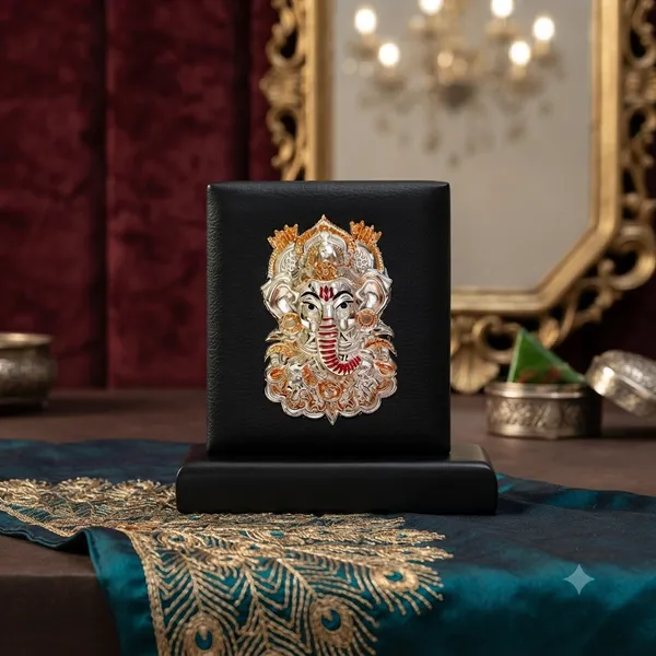 Black_Silver_Plating_Wooden_Base_Resin_Idol_For_Home_Decor
