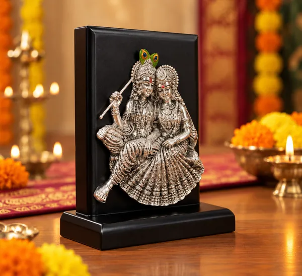 Radha_Krishna_Decorative_Idol_With_Base