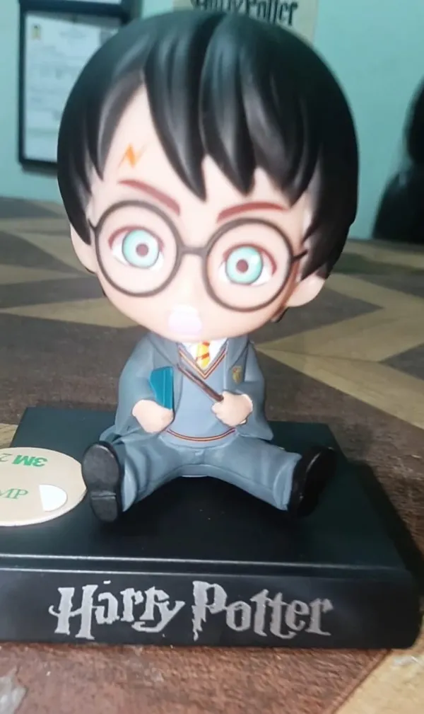 Harry_Potter_Car_Dashboard_Bobblehead_|_Shaking_Head_Dashboard_Ornament_Cute_Car_Interior