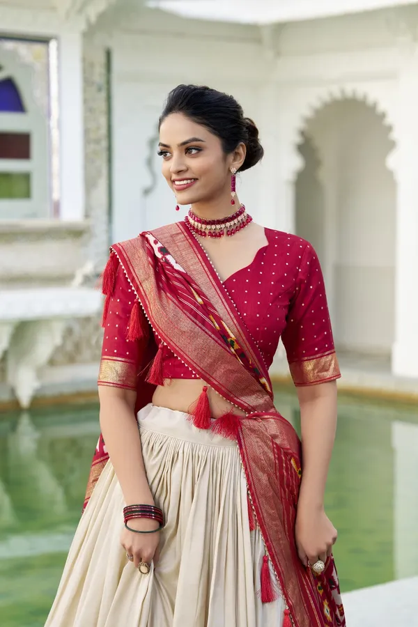 Off_White_Tasar_Silk_Printed_Flared_Lehenga_Choli_For_Women