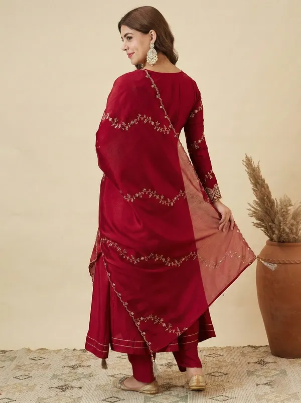 Maroon_Embroidered_Straight_Kurta_Set_For_Women