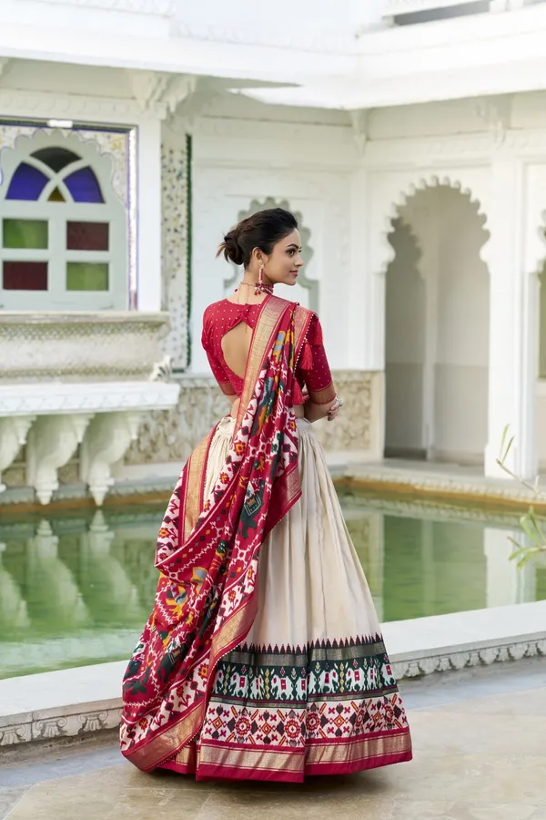 Off_White_Tasar_Silk_Printed_Flared_Lehenga_Choli_For_Women