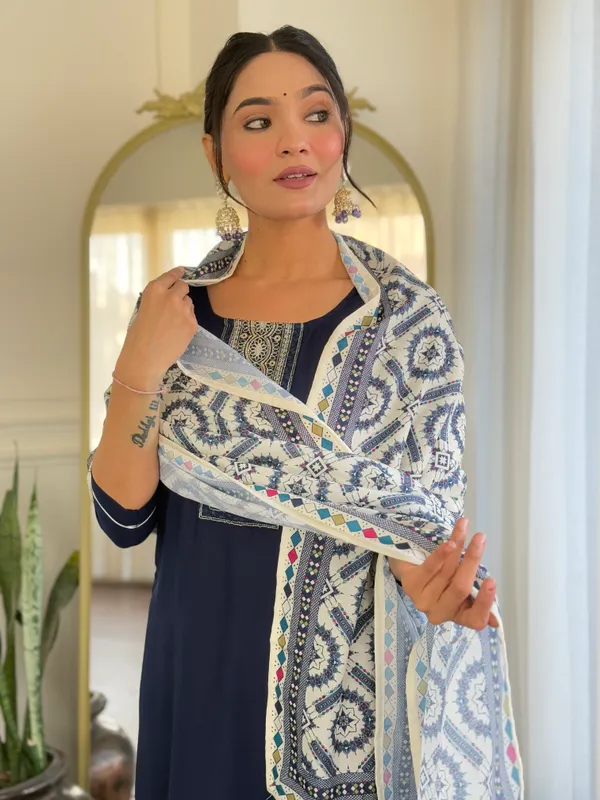Printed_Straight_Kurta_Set_With_Dupatta_For_Women