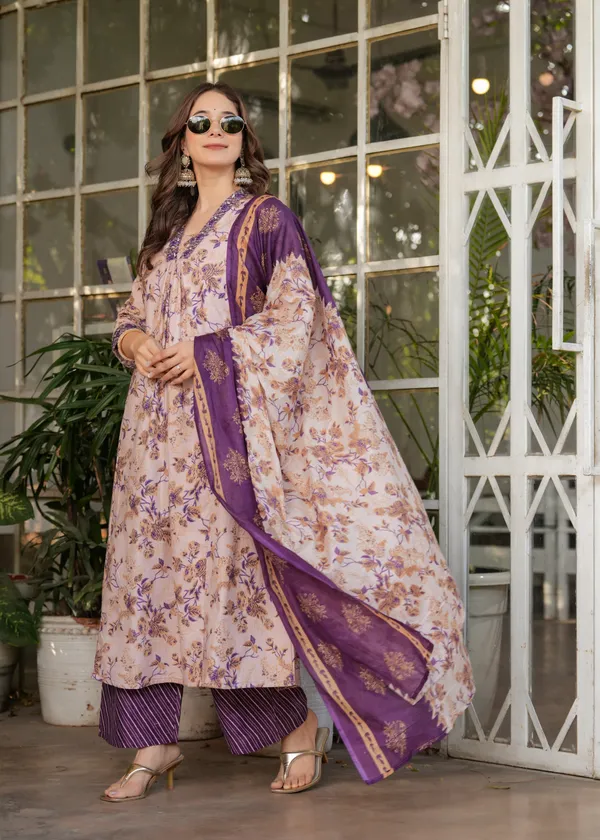 Beige_Floral_Print_Straight_Kurta_Set_For_Women