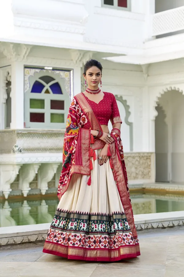 Off_White_Tasar_Silk_Printed_Flared_Lehenga_Choli_For_Women