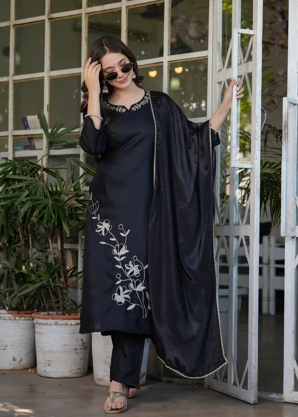 Purple_Embroidered_Straight_Kurta_Set_for_Women