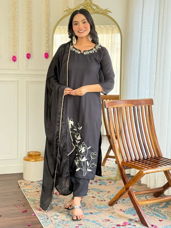 Black_Embroidered_Straight_Kurta_Set_For_Women