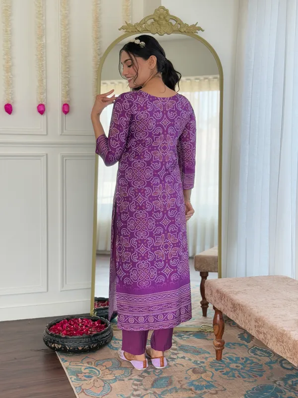 Purple_Printed_Straight_Kurta_Set_For_Women