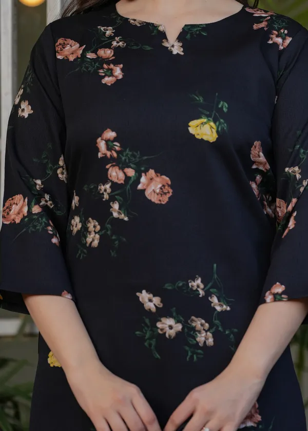 Black_Floral_Print_Straight_Suit_Set_for_Women