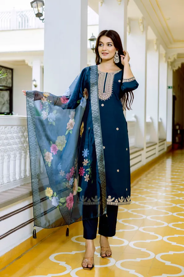 Blue_Embroidered_Straight_Kurta_Set_for_Women