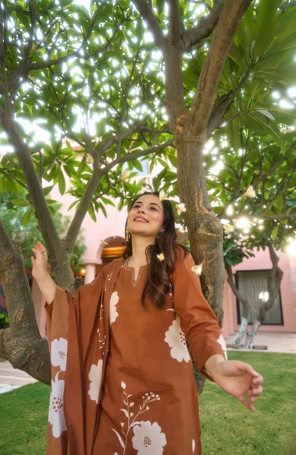 Brown_Floral_Print_Kurta_Set_With_Dupatta_for_Women