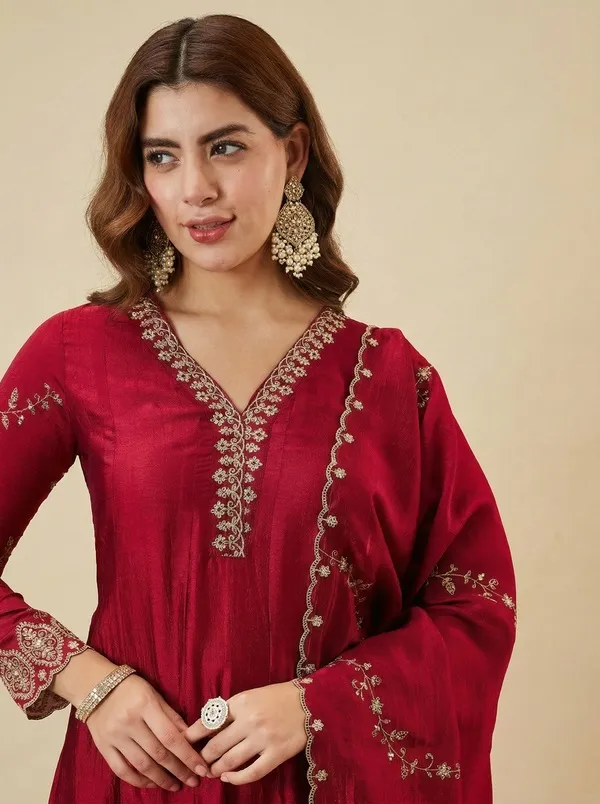 Maroon_Embroidered_Straight_Kurta_Set_For_Women