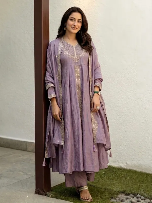 Purple_Embroidered_Straight_Fit_Kurta_Set_for_Women