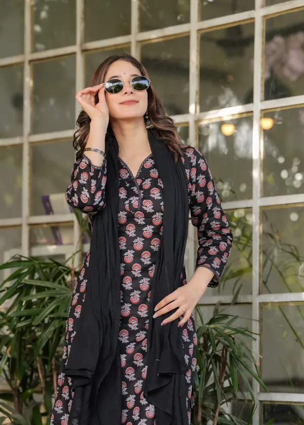 Red_Printed_Straight_Kurta_Set_for_Women