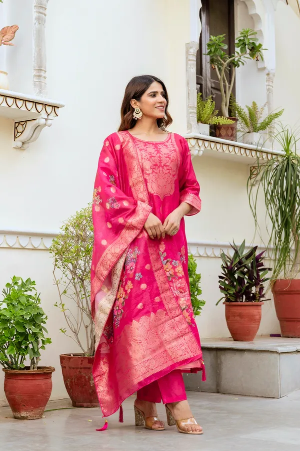 Pink_Floral_Print_Straight_Kurta_Set_for_Women