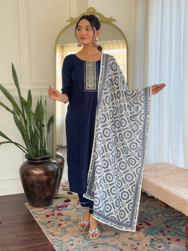 Printed_Straight_Kurta_Set_With_Dupatta_For_Women