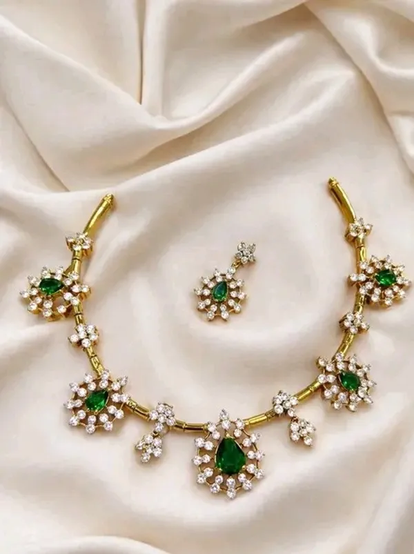 Green_White_Alloy_Gold_Plated_Stone_Necklace_Set_For_Women