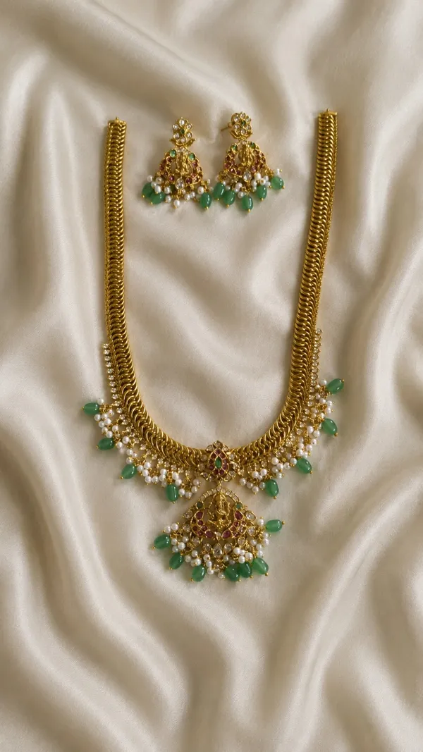 South_Indian_Temple_Necklace_Set_with_Green_Beads_&_Pearl_Drops