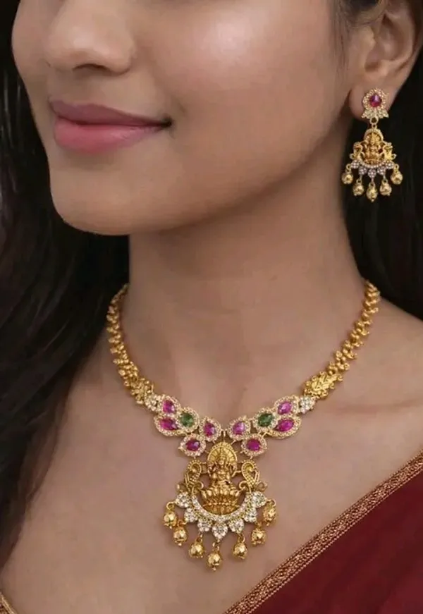 Traditional_Lakshmi_Temple_Jewellery_Set