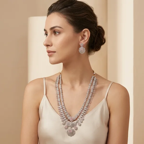 White_Alloy_Floral_Cluster_Necklace_Set_For_Women