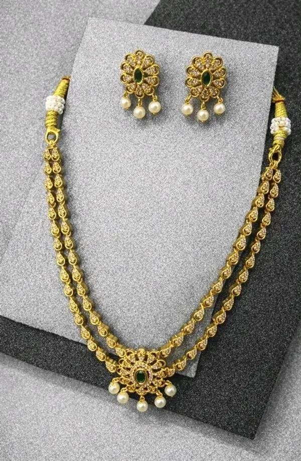 Green_And_Red_Alloy_Gold_Plated_Kundan_Necklace_Set_For_Women