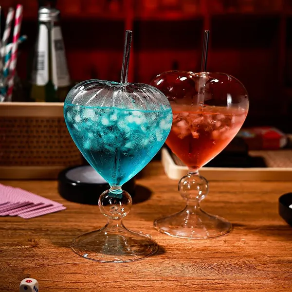 Set_of_2_150ML_Heart_Shape_Cocktail_Glass,_Premium_Drinking_Glasses_for_Wine,_Juice_&_Mocktails