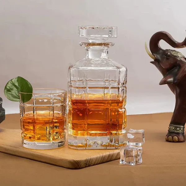 Transparent__Glass_Barware_Whiskey_Decanter_Set
