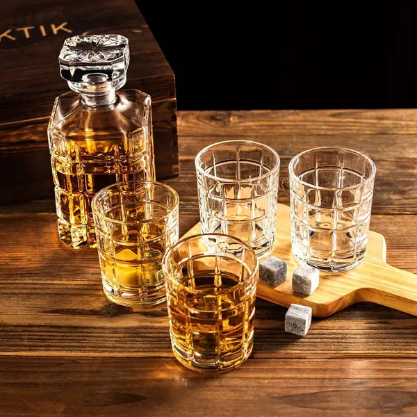 Transparent__Glass_Barware_Whiskey_Decanter_Set
