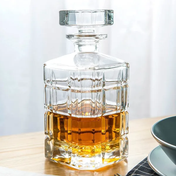 Transparent__Glass_Barware_Whiskey_Decanter_Set