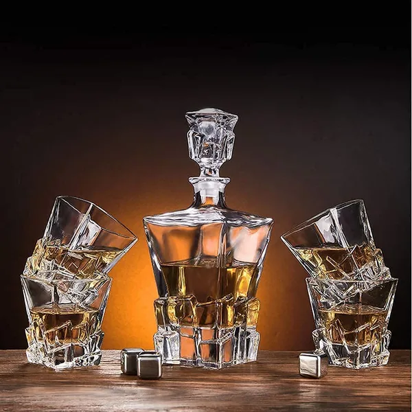 Set_of_7_Crystal_Whiskey_Decanter_–_750ml_Decanter_with_6_x_300ml_Glasses