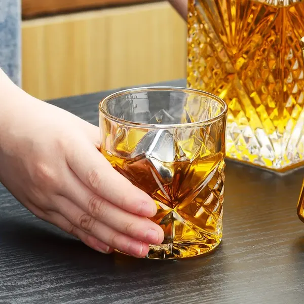 Transparent__Glass_Barware_Whiskey_Decanter_Set