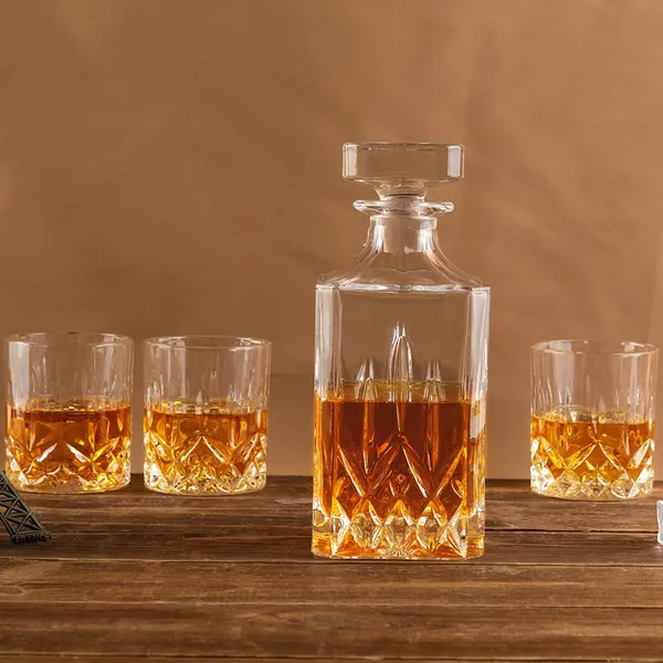Set_of_7_Transparent__Glass_Barware_Whiskey_Decanter