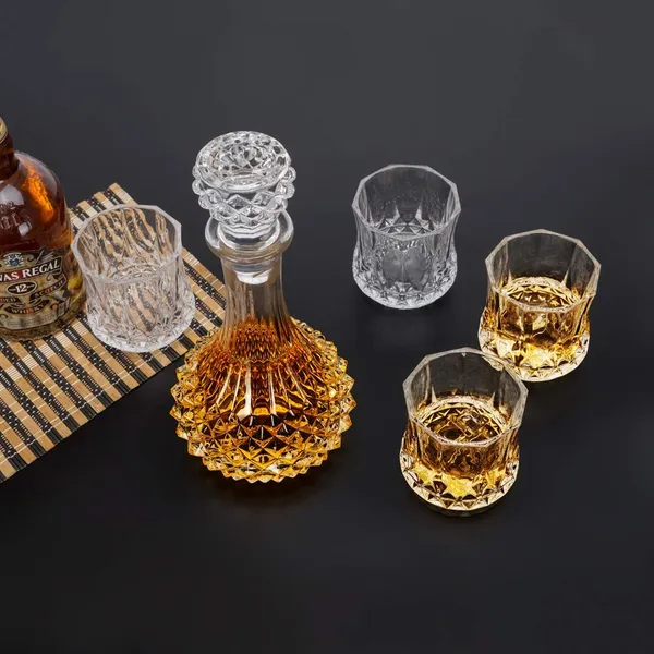 Transparent__Glass_Barware_Whiskey_Decanter_Set