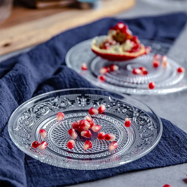 Set_of_4_6_Inches_Transparent__Glass_Snack_&_Serving_Plates_Glass_Plate