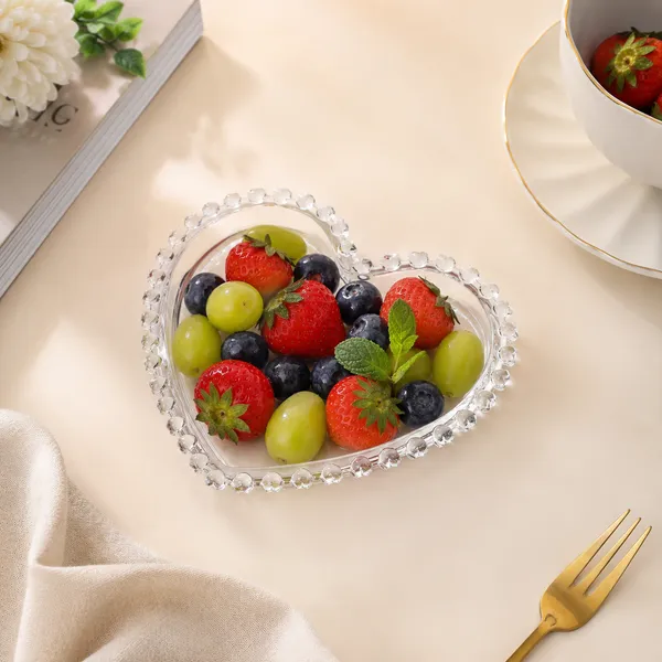 Set_of_6_5Inch_Heart_Shape_Glass_Plates_|_Clear_Glass_Dessert,_Fruit_&_Sweet_Serving_Dishes