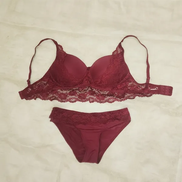 Maroon_Nylon_Lace_Trim_Padded_Push-Up_Bra_And_Panty_Set_For_Women