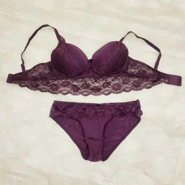 Purple_Nylon_Lace_Trim_Padded_Push-Up_Bra_And_Panty_Set_For_Women