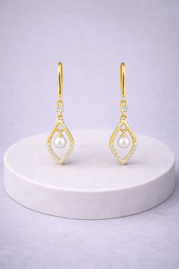 Gold_And_Pearl_White_Alloy_Crystal_Pearl_Drop_Earrings_For_Women