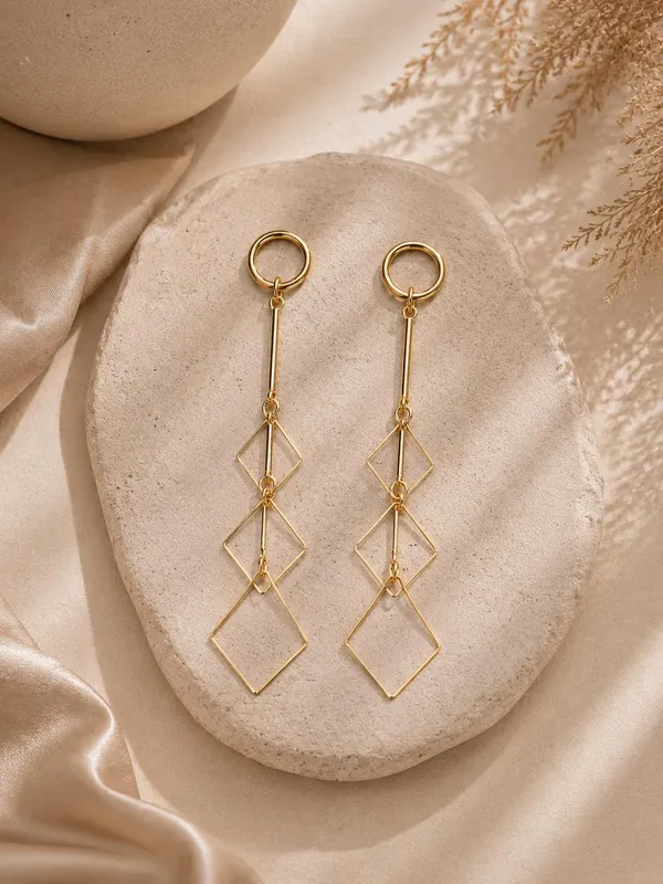 Gold_Alloy_Geometric_Minimalist_Ear_Cuff_Earrings_For_Women