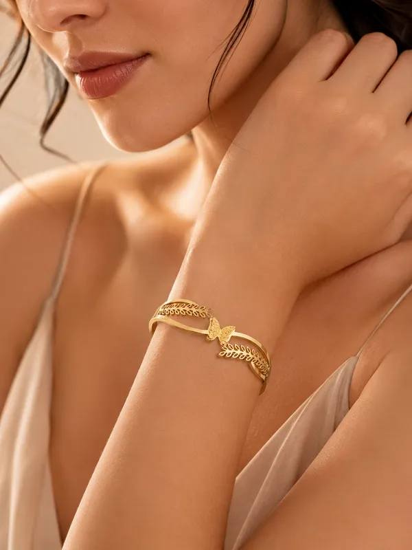Zeeba_Flutter_Gold_Plated_Butterfly_&_Leaf_Designer_Bracelet