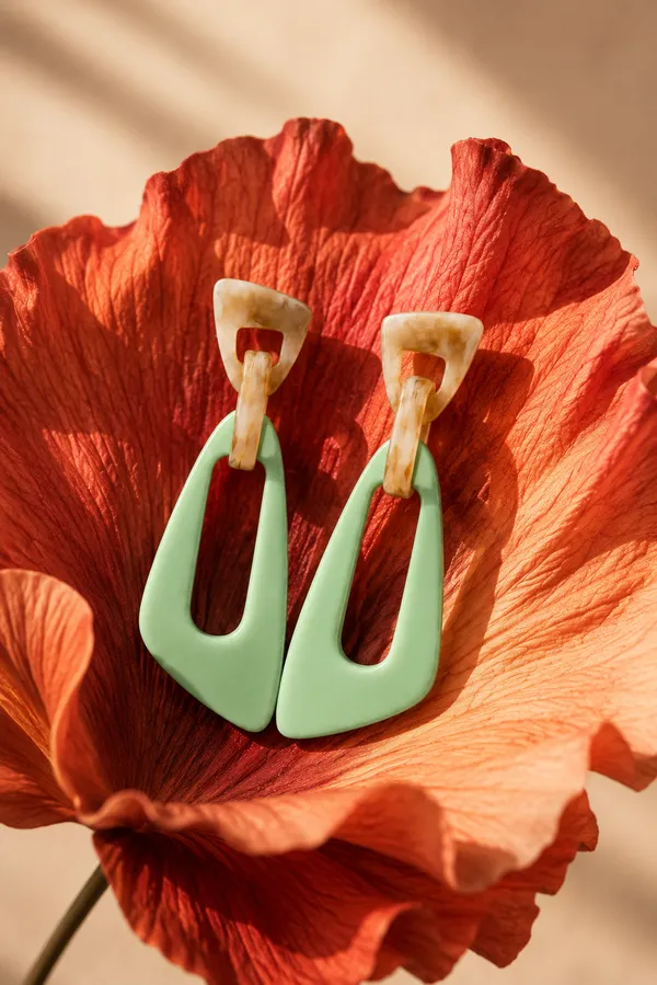 Zeeba_Jewels_Textured_Geometric_Dangler_Earrings_for_Women_|_Contemporary_Statement_Drop_Earrings_|_Lightweight_Designer_Fashion_Jewelry_for_Everyday_Elegance