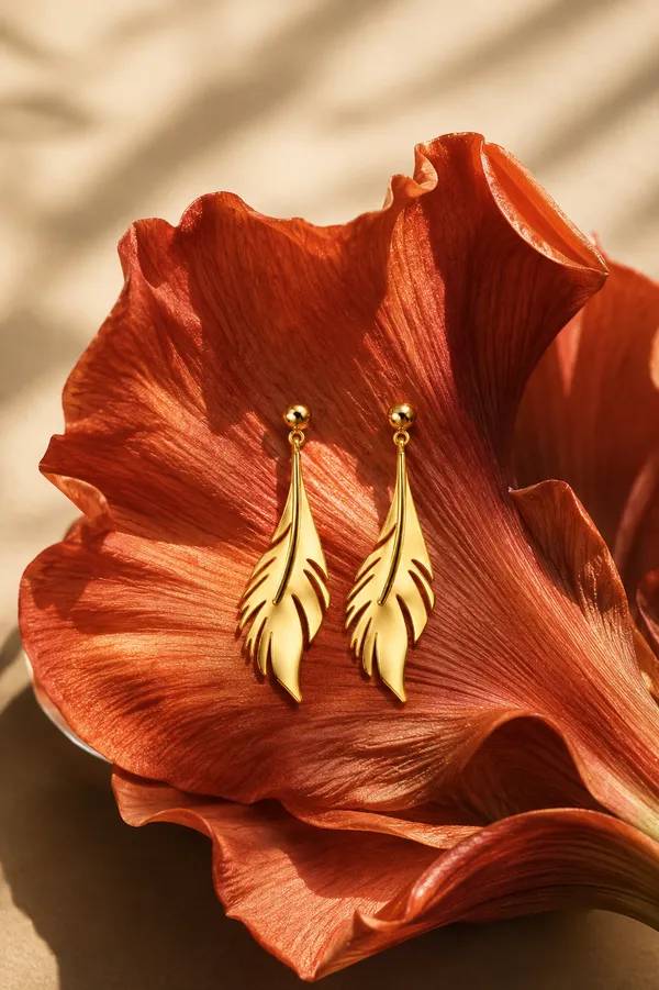 Zeeba_Jewels_Tropical_Leaf_Dangle_Earrings_for_Women_|_Nature_Inspired_Statement_Drop_Earrings_|_Contemporary_Designer_Fashion_Jewelry_for_Elegant_Styling