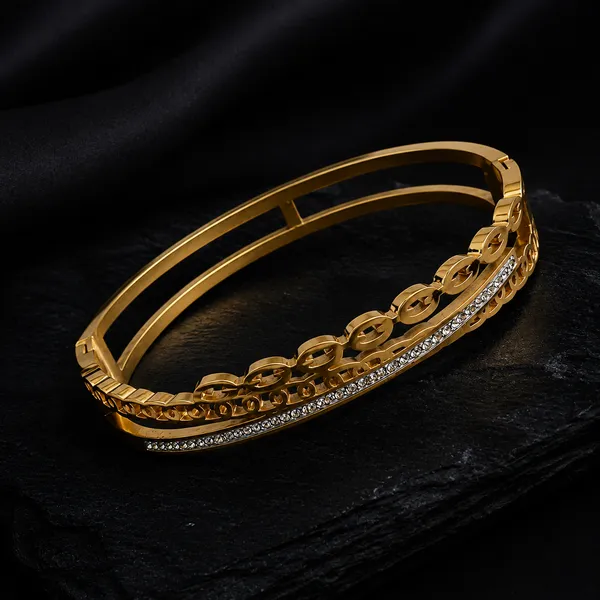 Elegant_Gold-Plated_Crystal_Studded_Openable_Kada_Bracelet_for_Women