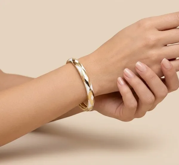 Gold_Metal_White_Enamel_Geometric_Bangle_Bracelet_For_Women_(BRENCF-01)
