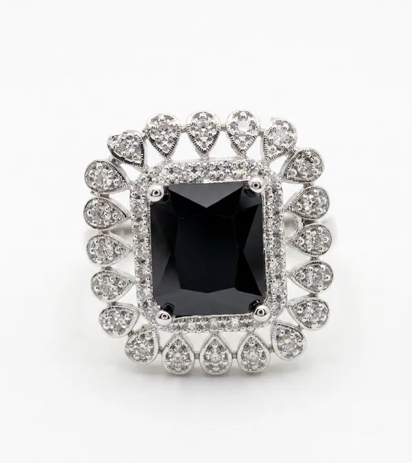 Silver_Stainless_Steel_Black_Stone_Halo_Statement_Ring_For_Women_(RGSS-33)