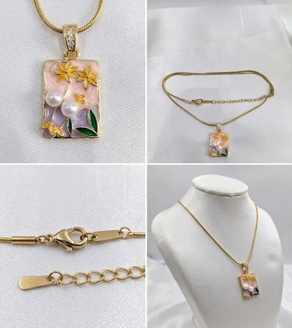 Gold_Stainless_Steel_Floral_Resin_Rectangular_Pendant_Necklace_For_Women_(PNSS-40)