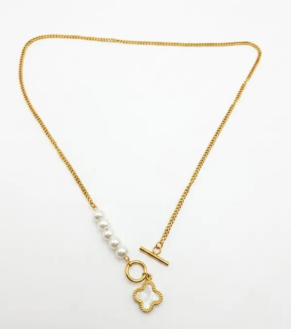 Gold_Stainless_Steel_Pearl_Clover_Pendant_Toggle_Necklace_For_Women_(PNSS-43)