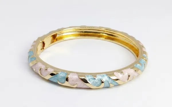 Gold_Metal_Pastel_Enamel_Braided_Bangle_Bracelet_For_Women_(BRENCF-02)